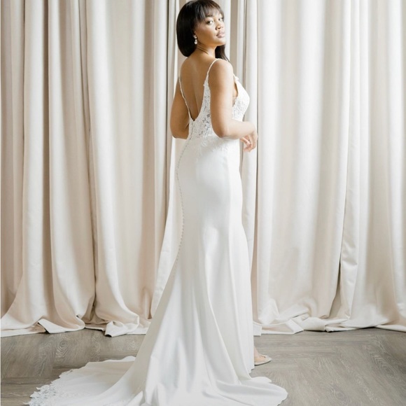 Justin Alexander Wedding Dress - Picture 5 of 7